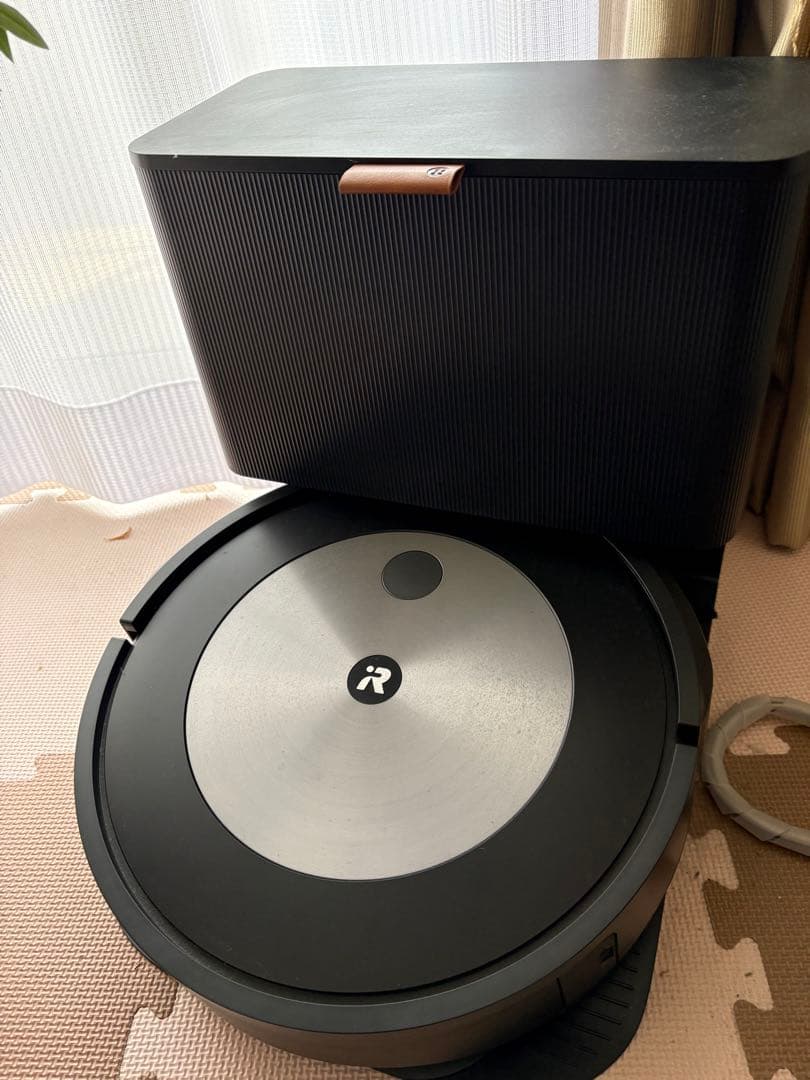 iRobot Roomba j7+ロボット掃除機 クリーンベース付き