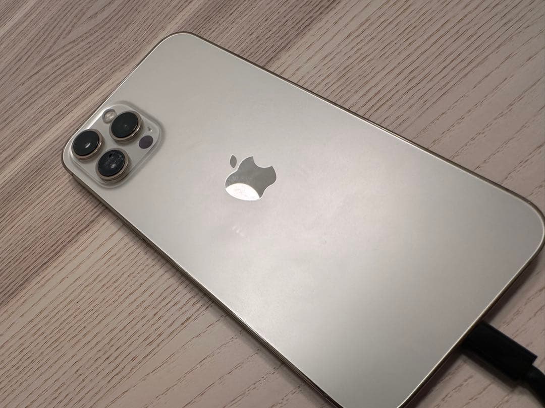 iPhone12promax 256GB ゴールド(SIMロック解除済み)