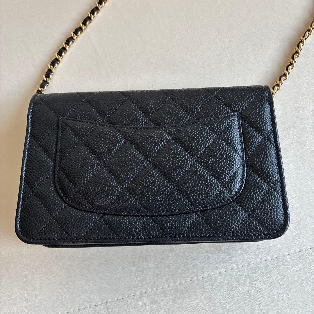 マンチェスター様美品⭐︎CHANELシャネル　チェーンウォレット　キャビアスキン