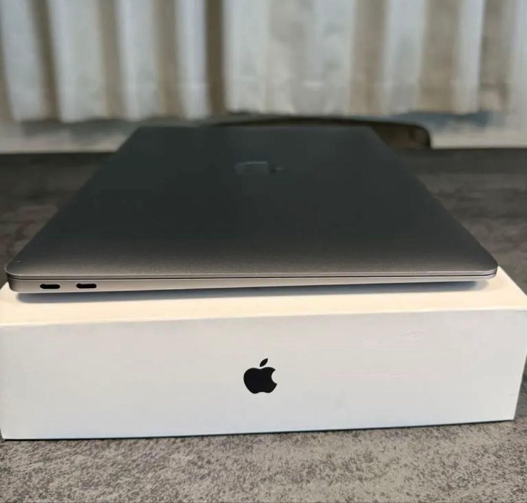 【ジャンク】MacBook Air M1/8GB / SSD 256GB