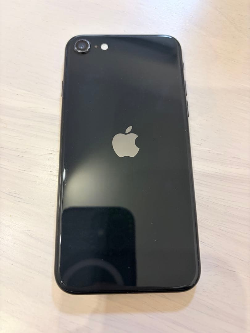 iPhone SE 第2世代　ブラック　128GB