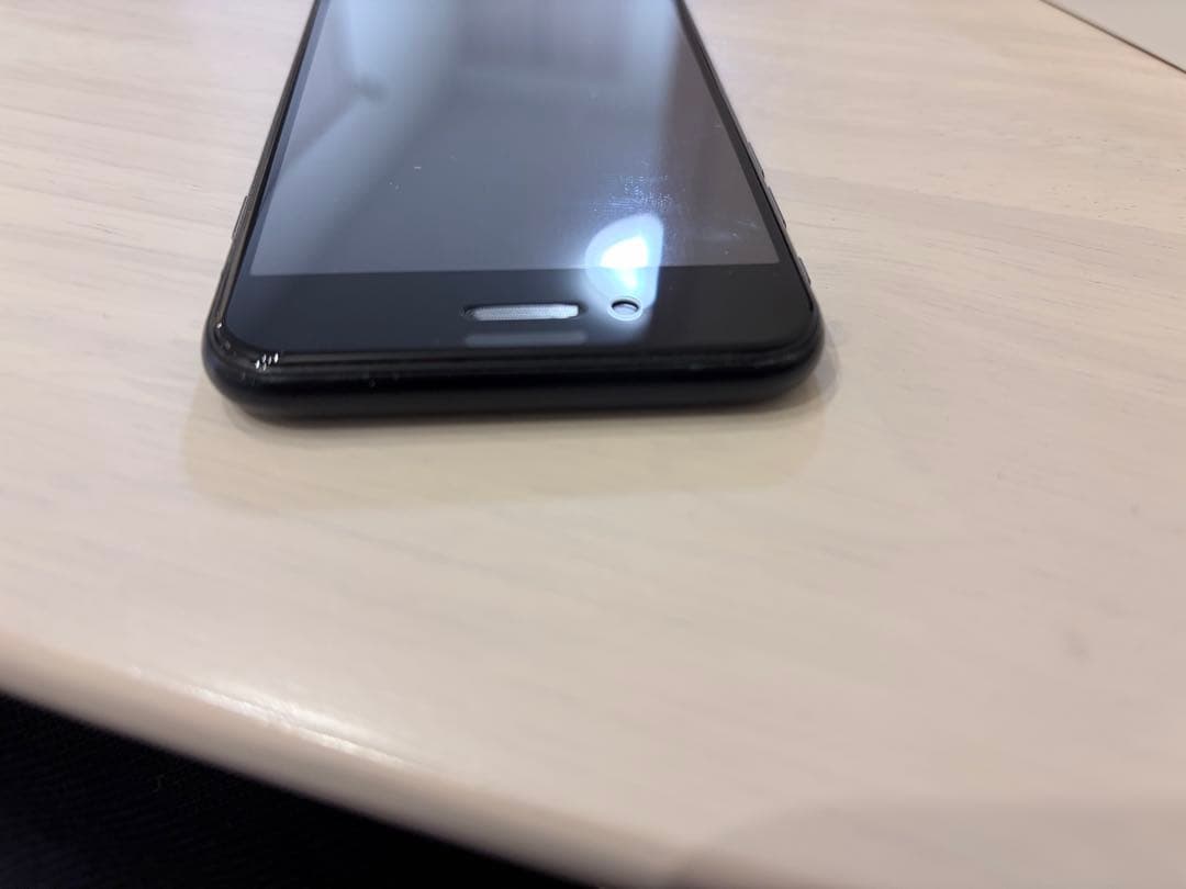 iPhone SE 第2世代　ブラック　128GB