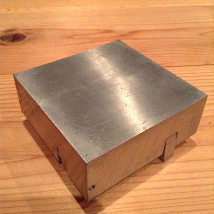 なかなかない灰皿