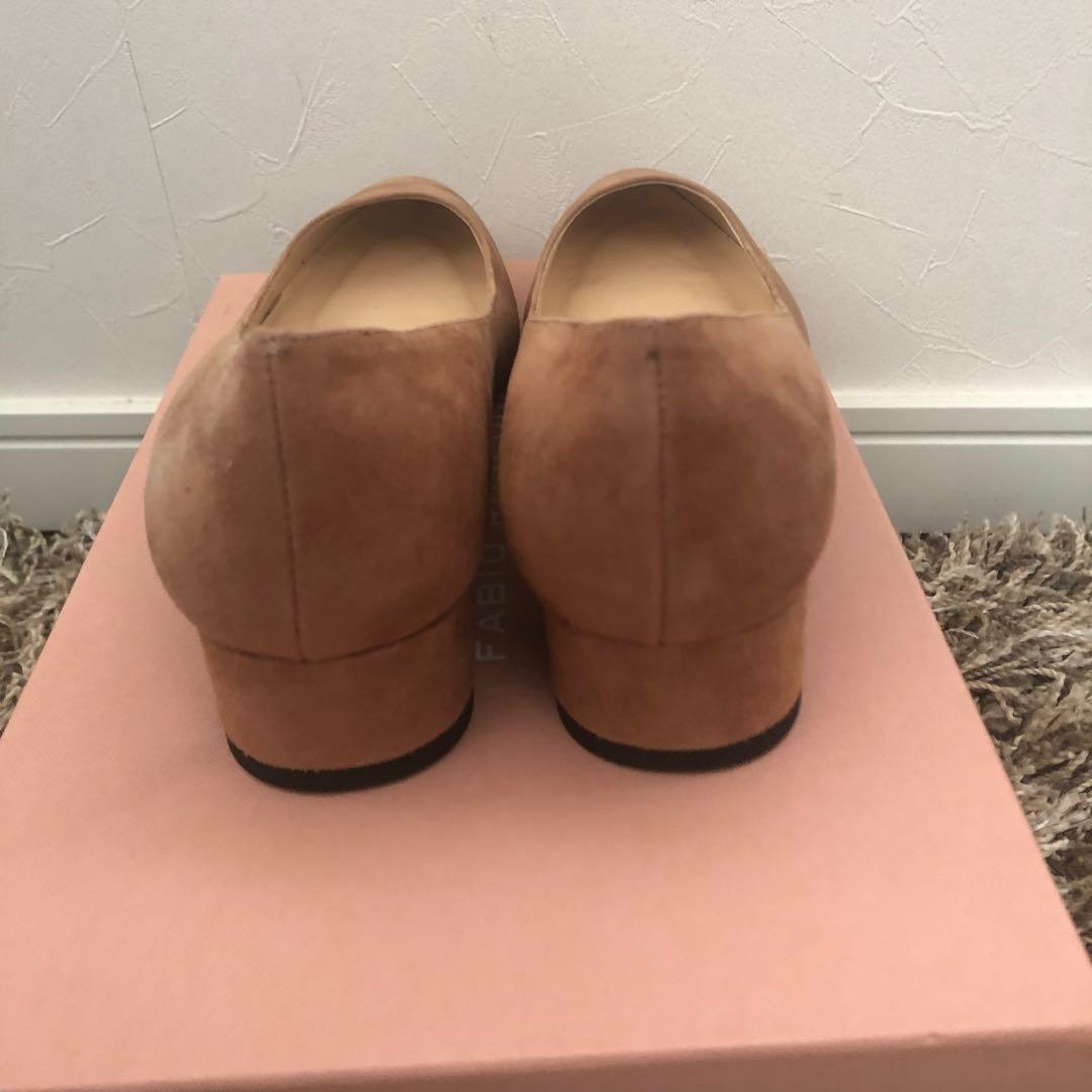 【新品未使用】ファビオルスコーニ　ベージュ スエード パンプス 36