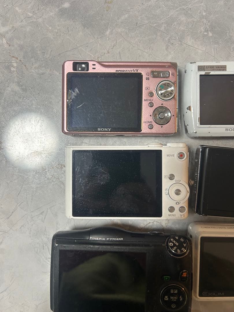 コンパクトデジカメ7台まとめ売り（ジャンク品）