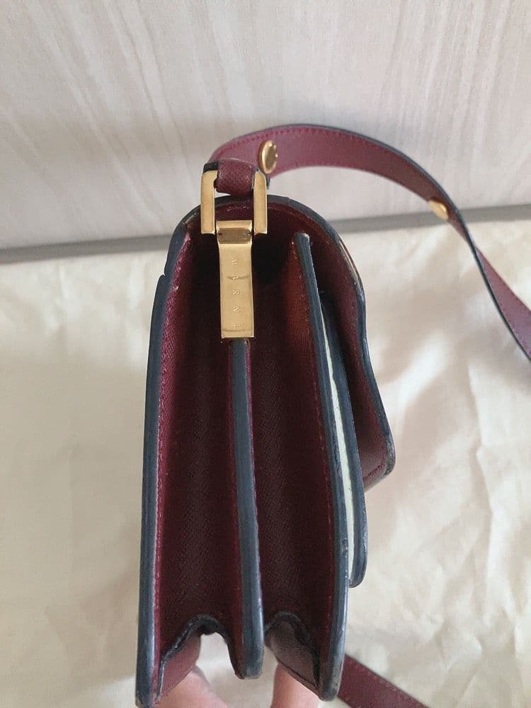 MARNI　マルニ　TRUNK BAGトランクミニ　レザー　ショルダーバッグ