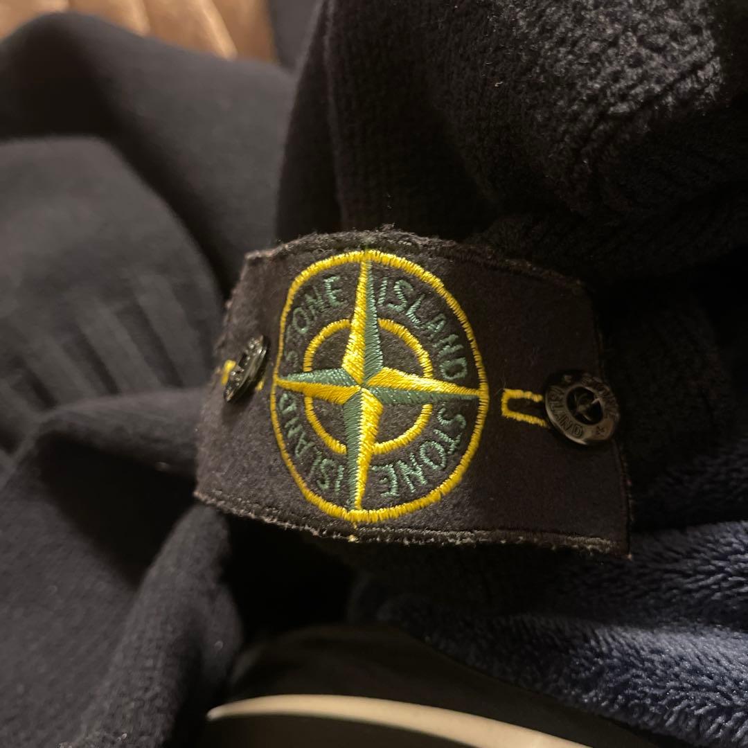 クリーニング済み　stone  ニットネイビー