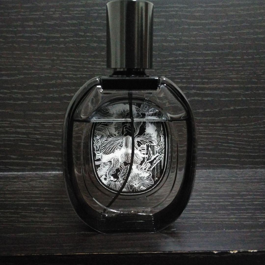 diptyque FLEUR DE PEAU オードパルファム