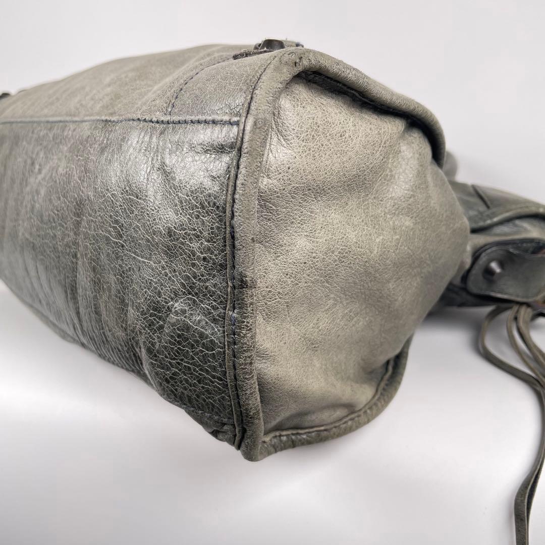 バレンシアガ　ハンドバッグ　ショルダーバッグ　2way レザー　グリーン