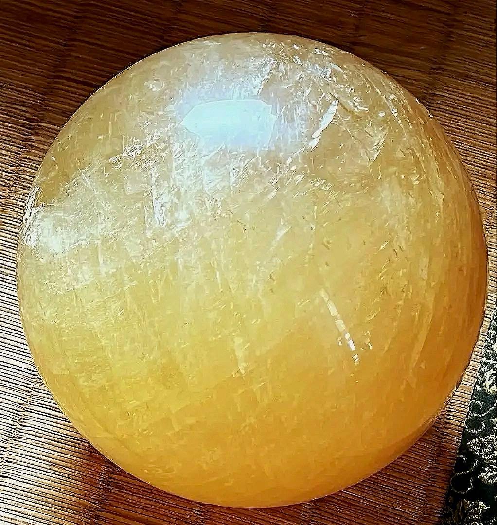 古水晶 特大 黄金如意大宝珠 5.4㎏ 共箱 台座 特別価格