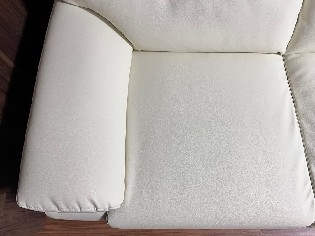 ニトリ 合成皮革 2人掛けソファ