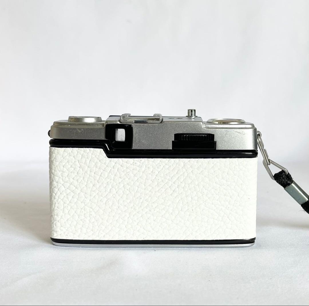 完動品★OLYMPUS PEN EE-3 ホワイト フィルムカメラ 動作確認済み