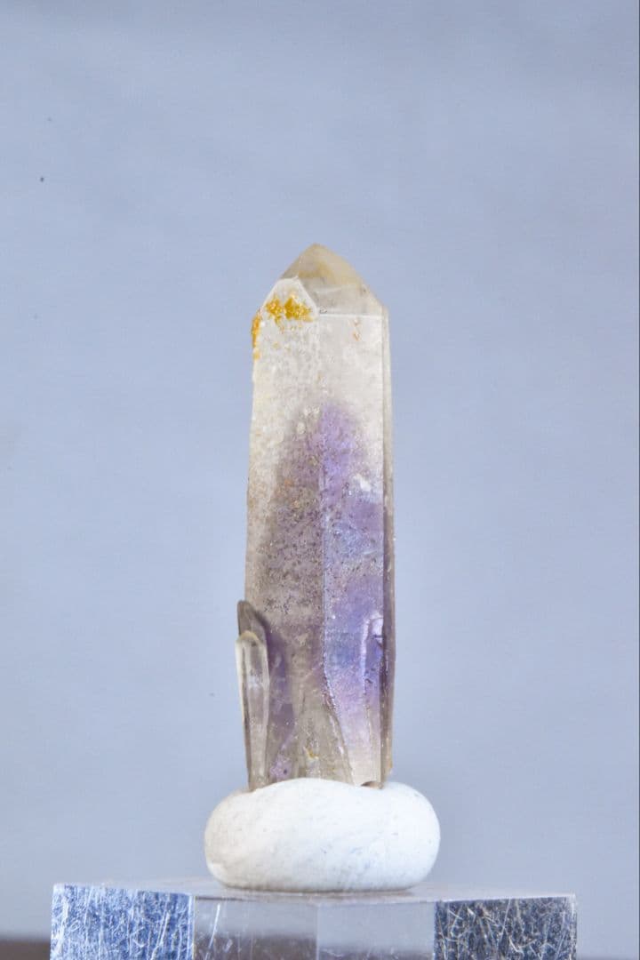 ブルガリア スパヒエボ産 シトリンファントムアメジスト 極レア