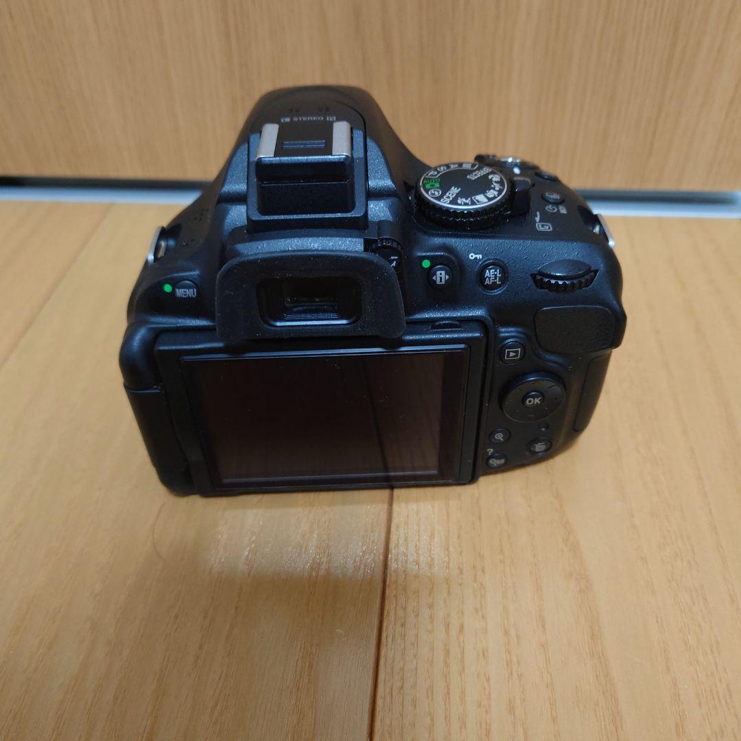 ル*ナ様 【ジャンク品】Nikon D5200 デジタル一眼レフカメラ