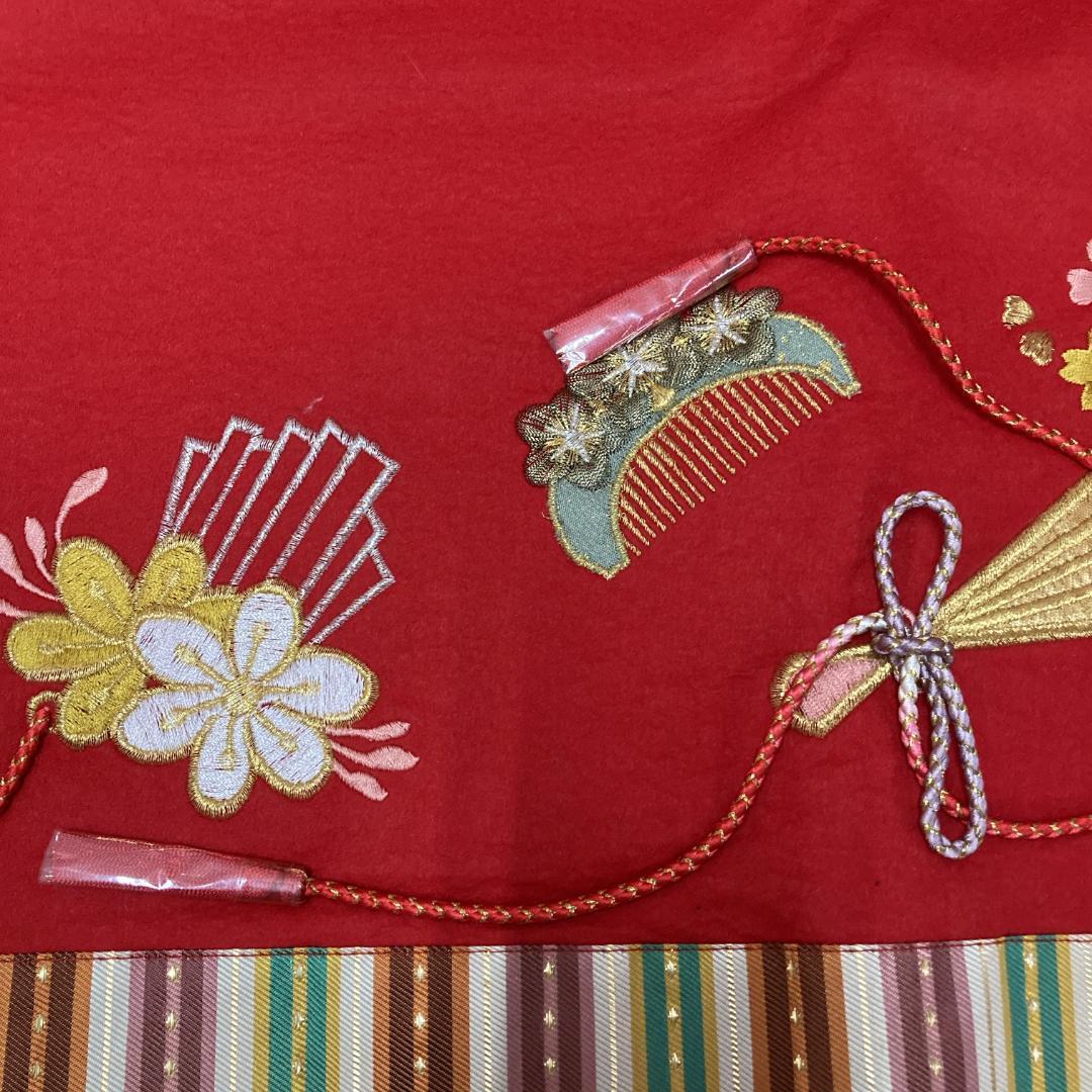 MS24　140×295㎝位　７段飾り毛せん　ひな人形布　７段赤布　段飾り毛せん