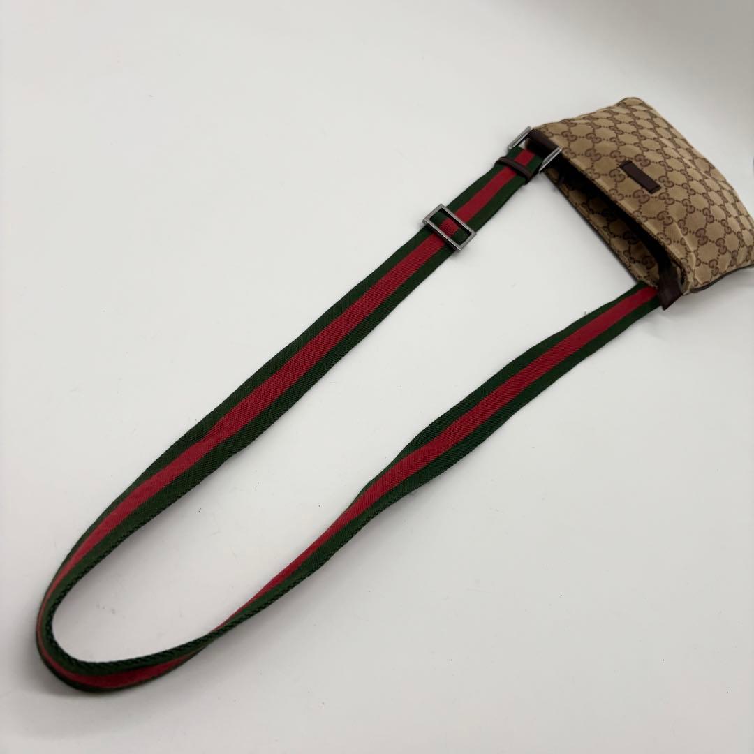 美品 ✨ グッチ シェリーライン ショルダーバッグ サコッシュ GG