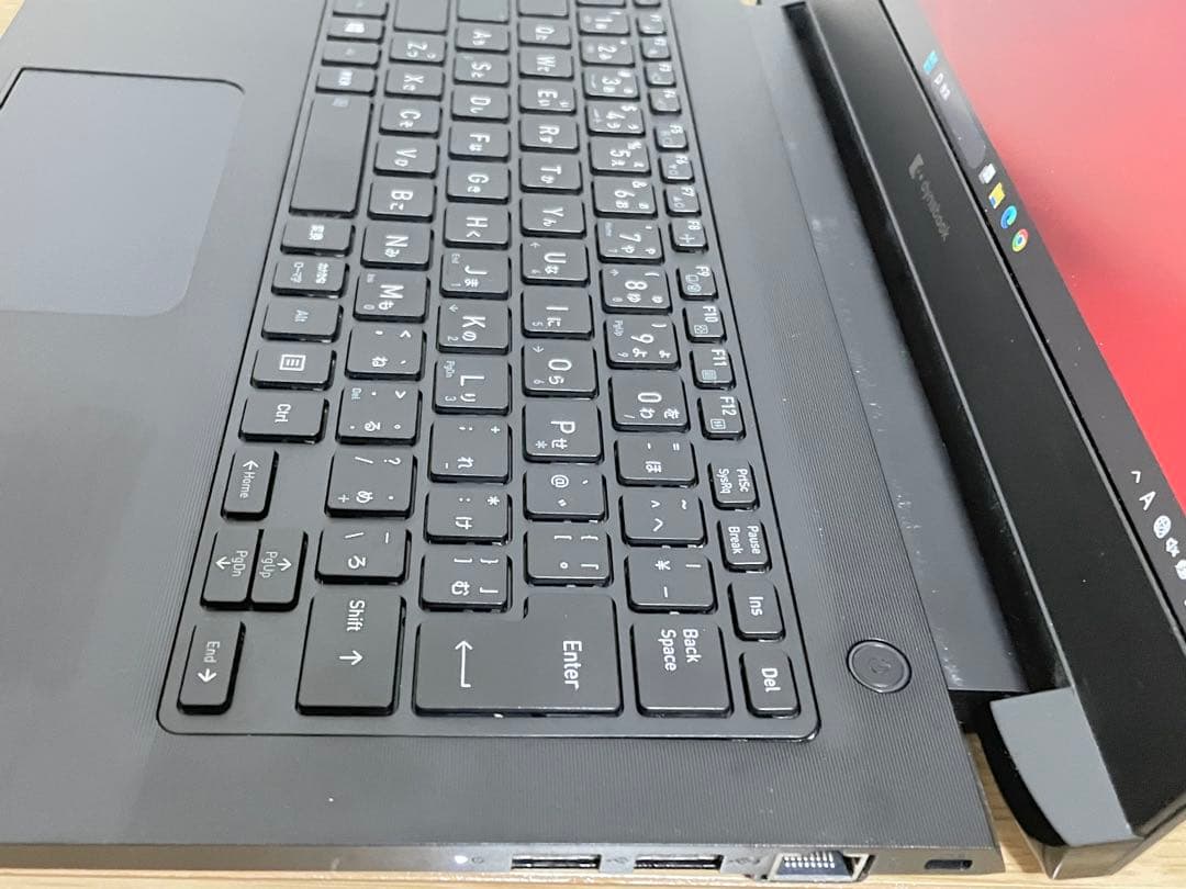 東芝 Dynabook FHD液晶 Core i5-8250U SSD256GB