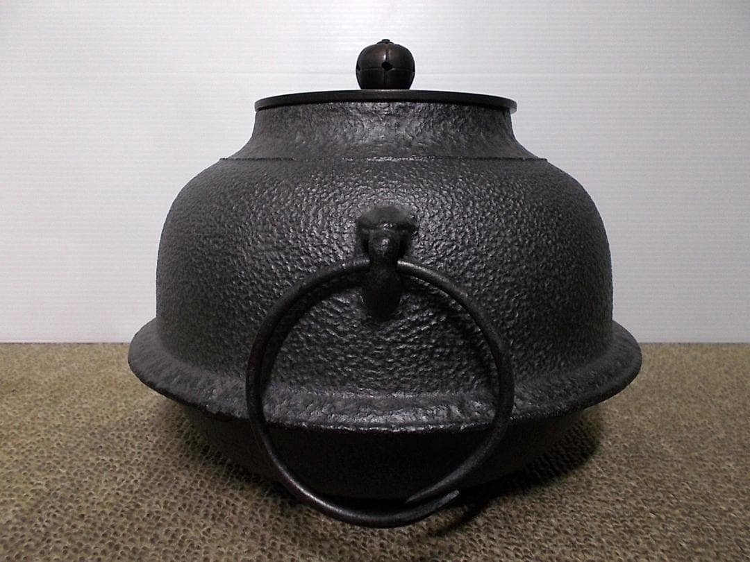 茶道具 薩摩焼枇杷色 風炉釜セット 未使用五徳 あじろ鉄 釜環 敷板 真鍮製火箸