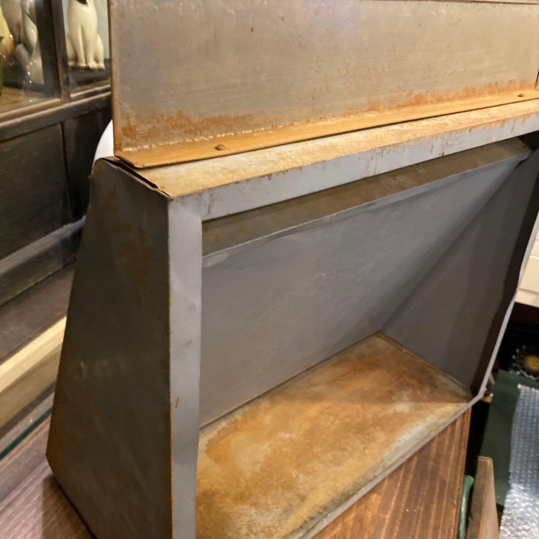 昭和レトロ さくらマット水彩 店舗什器 陳列棚 ブリキ ガラス戸