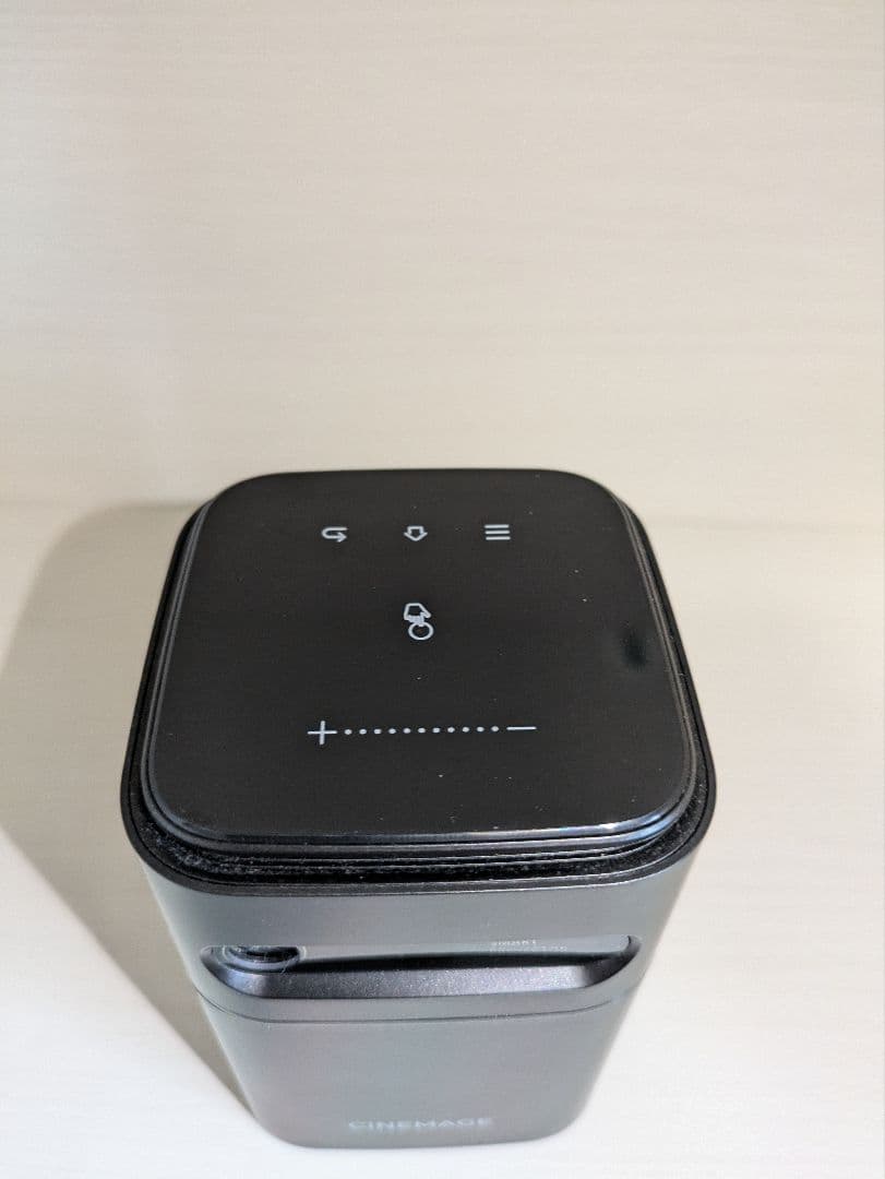 家庭用小型プロジェクター　CINEMAGE