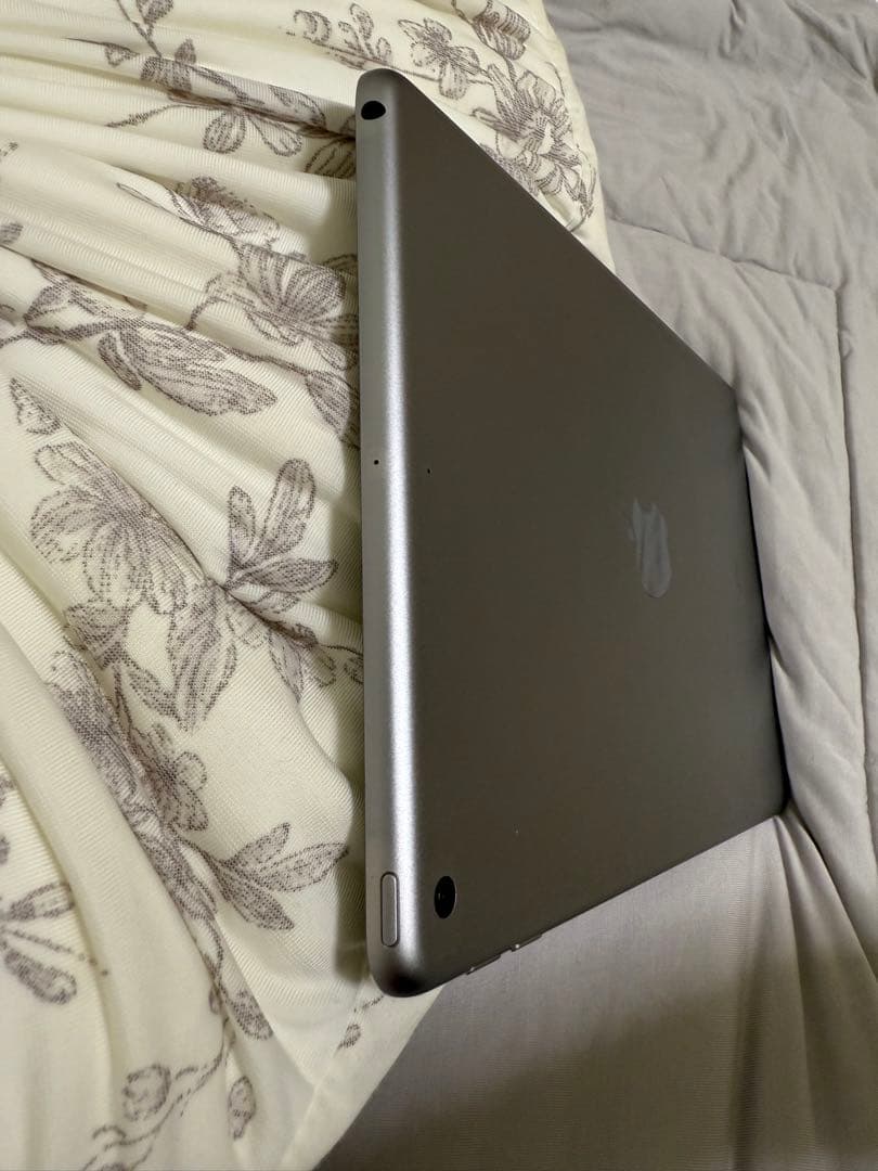 iPad 第6世代 美品 バッテリー　97%