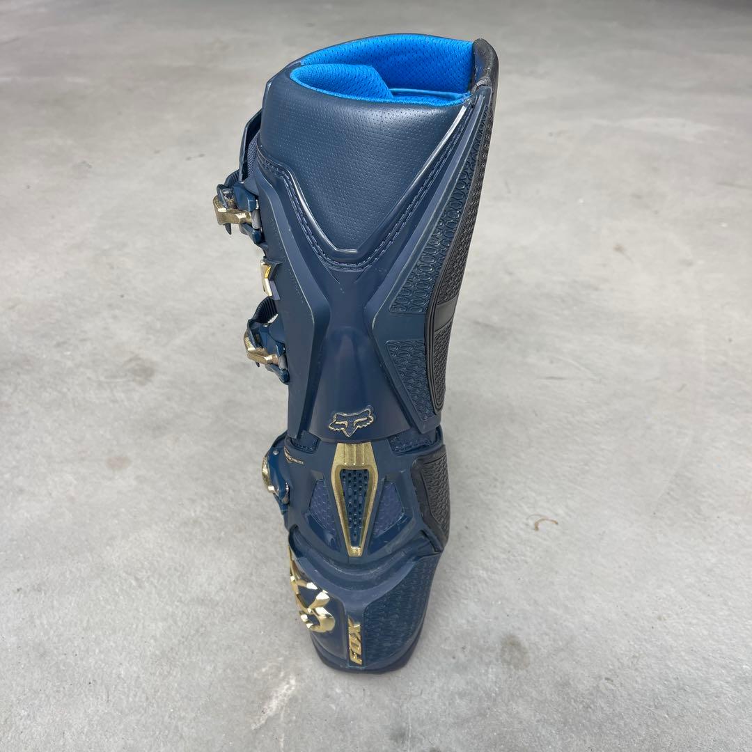 FOX INSTINCT 紺×ゴールド　M9サイズ