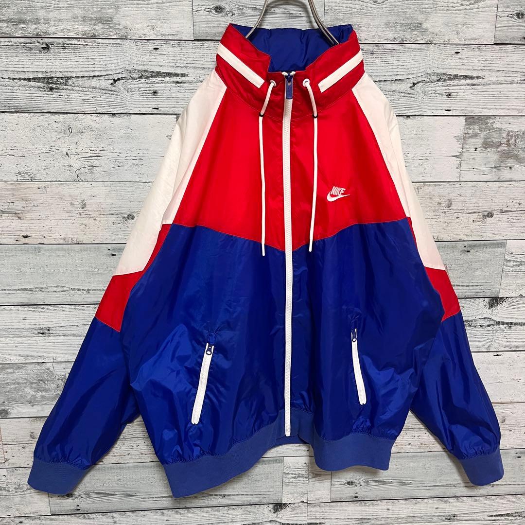 t154【美品】ナイキ 刺繍 ロゴ ナイロンジャケット 伊澤彩織 まひろ 着用