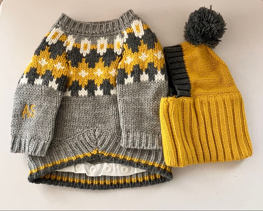 セーターと帽子セット