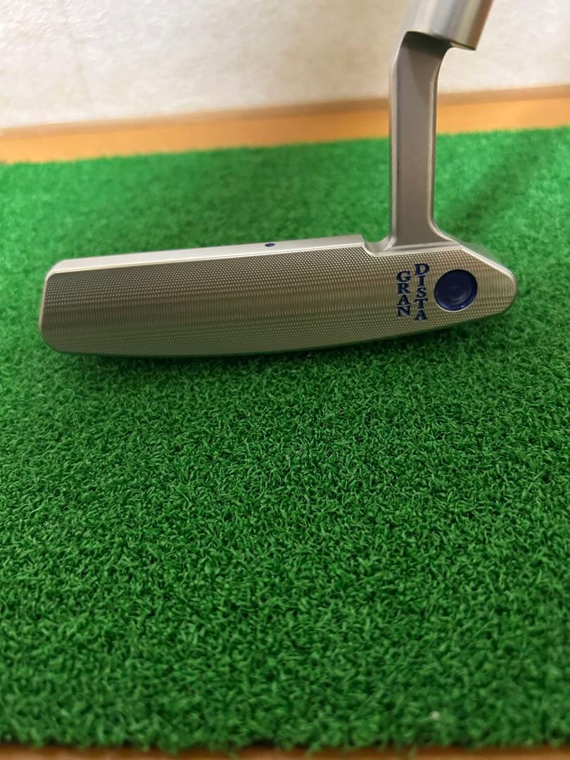 GRANDISTA McQueen gss パター