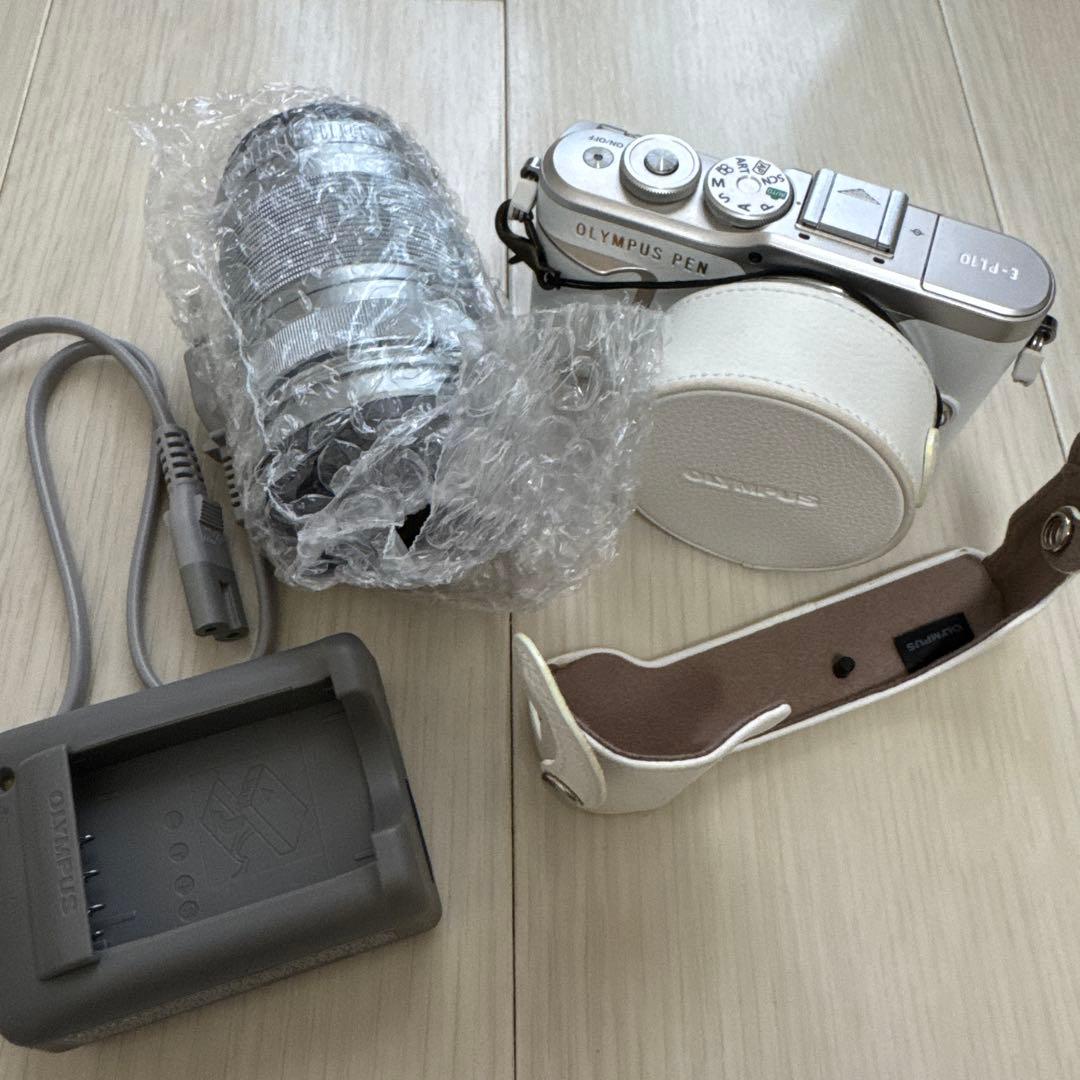 OLYMPUS PEN E-PL10 ホワイト