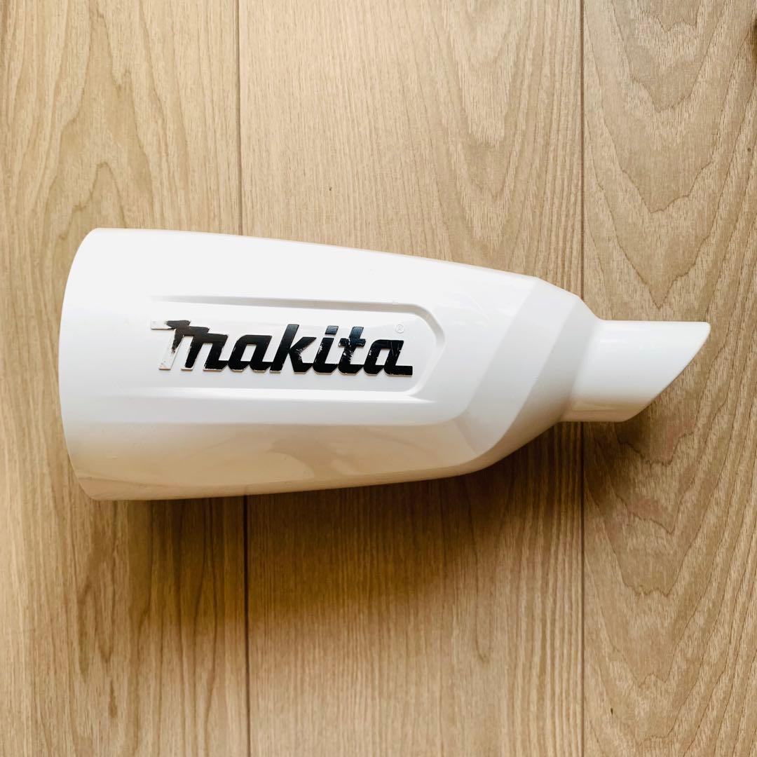 マキタ　充電式クリーナー　紙パックレス式 /コードレス　バッテリー及び充電器付き