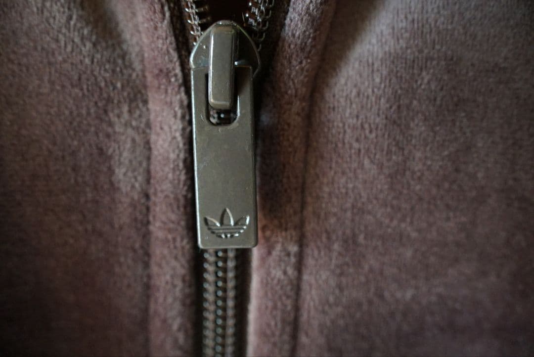 adidas ファイヤーバードトラックトップ ベロア KD9373 アディダス