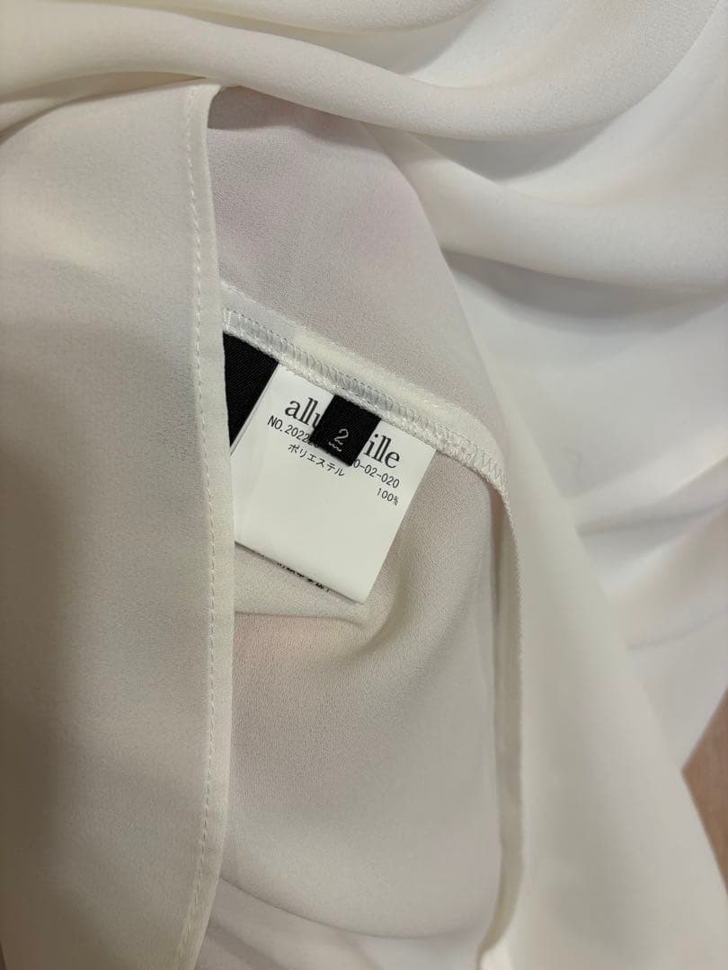 アルアバイル　プリーツラッフルブラウス