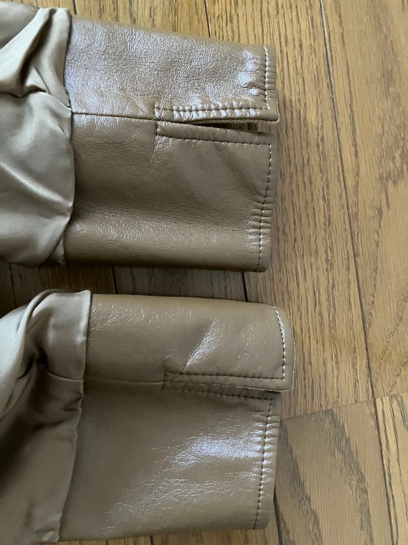 ベージュ バーバリーコート ボタン付き