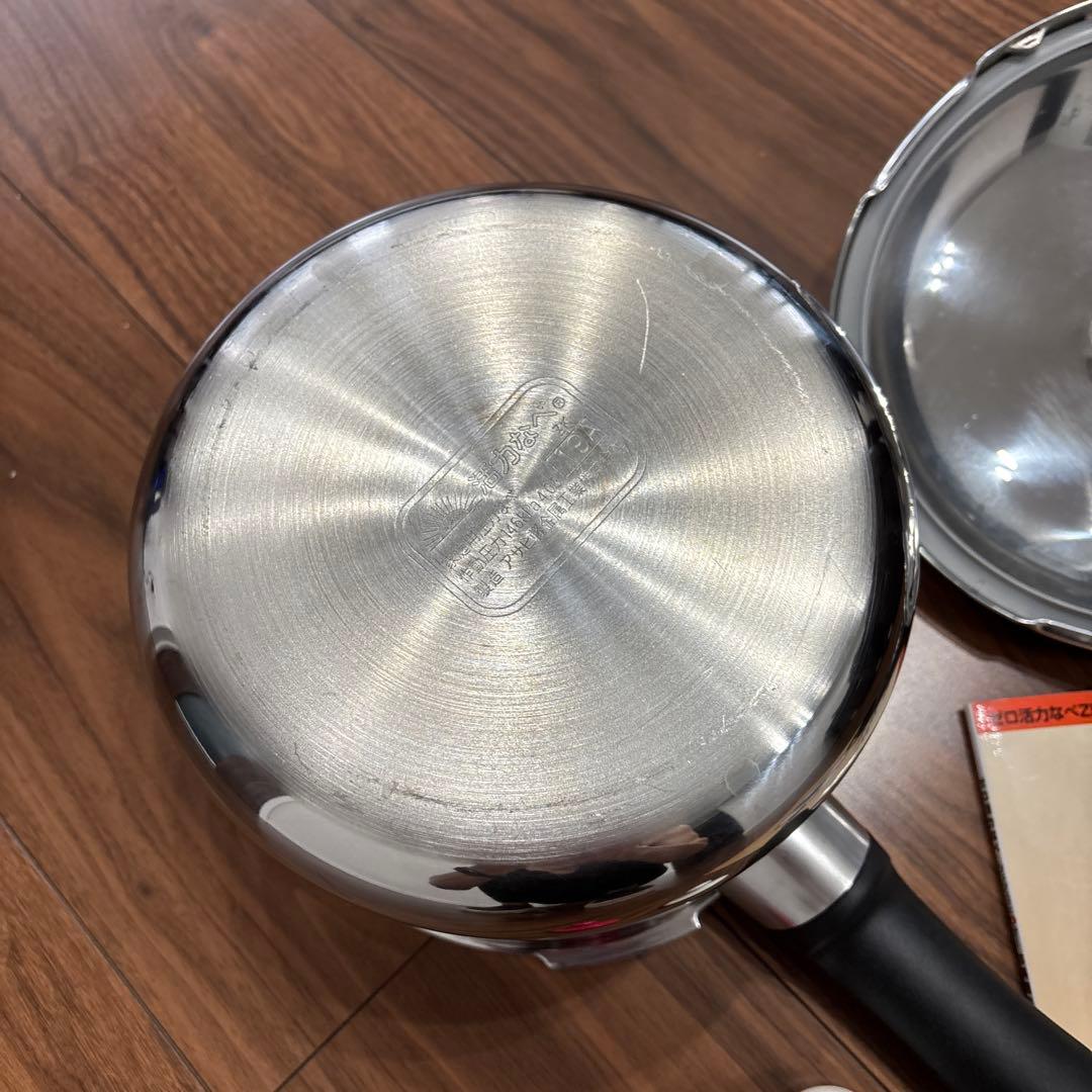 圧力鍋 ステンレス製 中型 取扱説明書付き