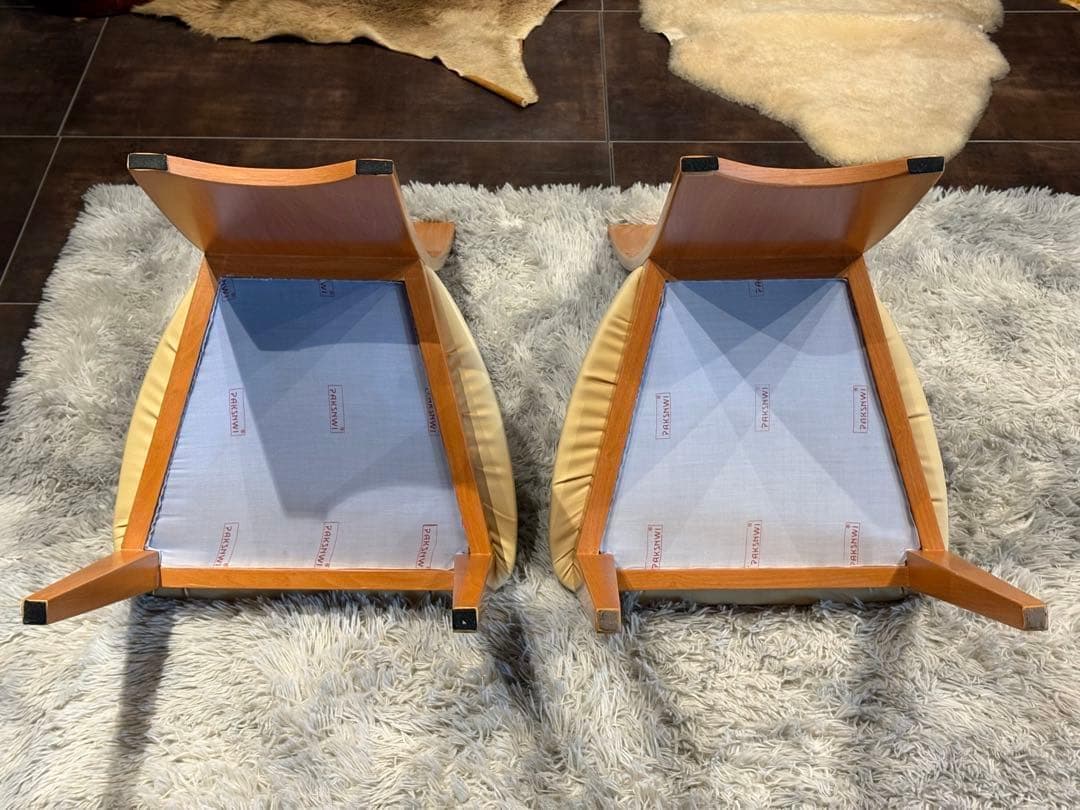 美品　高級家具　チェア　シンプル　モダン　PAKSNWI ハイバックチェア　YZ