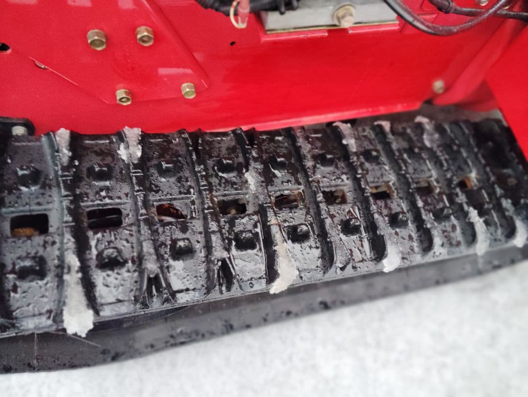 ヤナセ　HST810 赤 除雪機 キャタピラ式