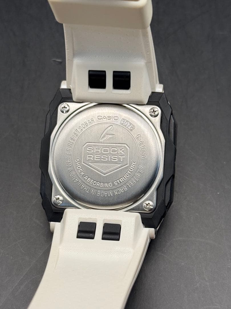 CASIO G-SHOCK G-8100-7JF ホワイト　ラスト1点　美品