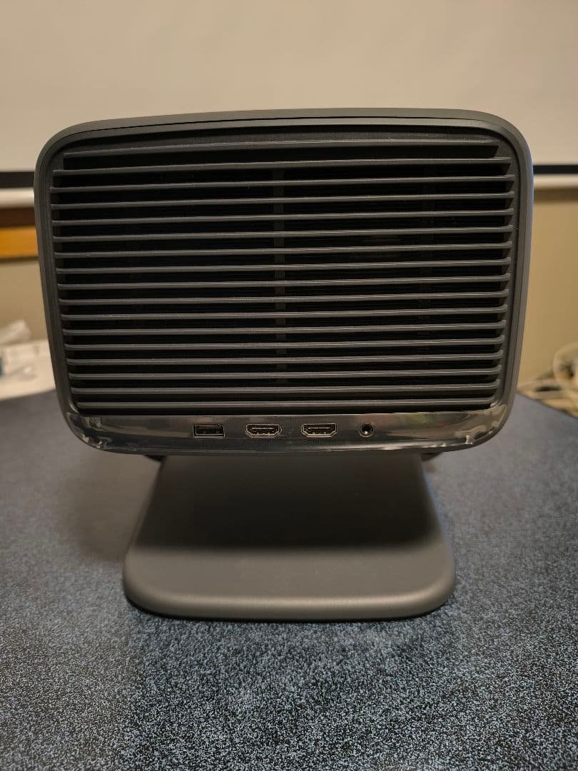 4Kプロジェクター