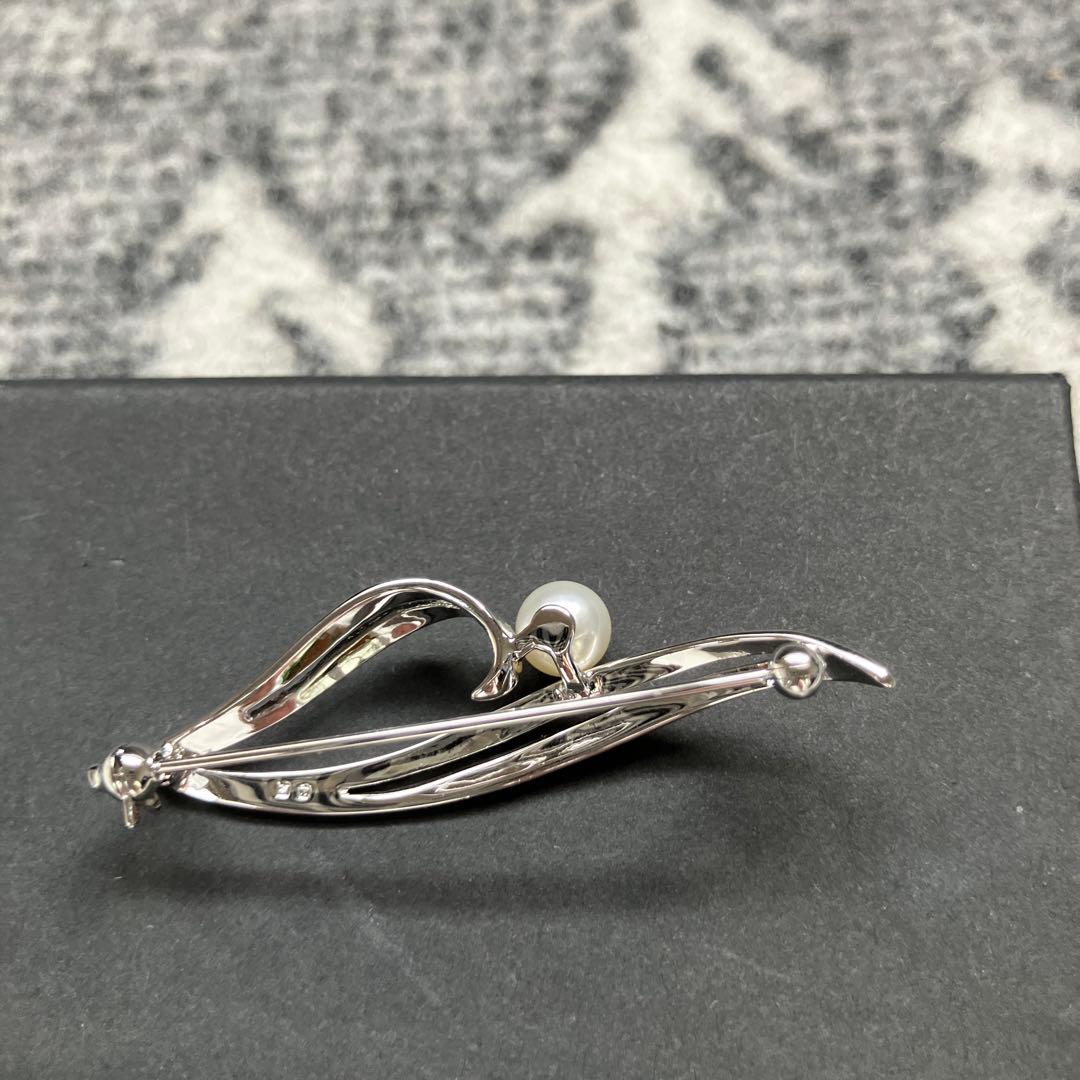 ミキモト　シルバー パール ブローチ 流線型