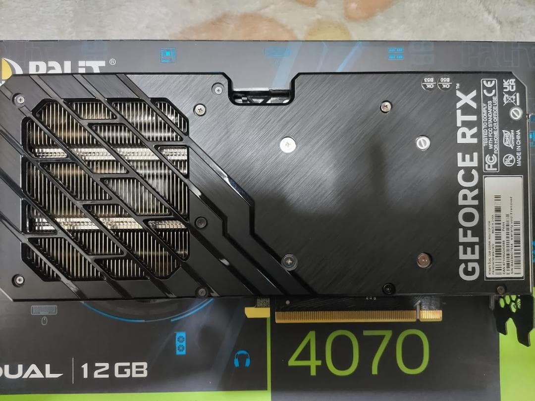 た*か様 PALIT RTX 4070 12GB GDDR6X 2⃣