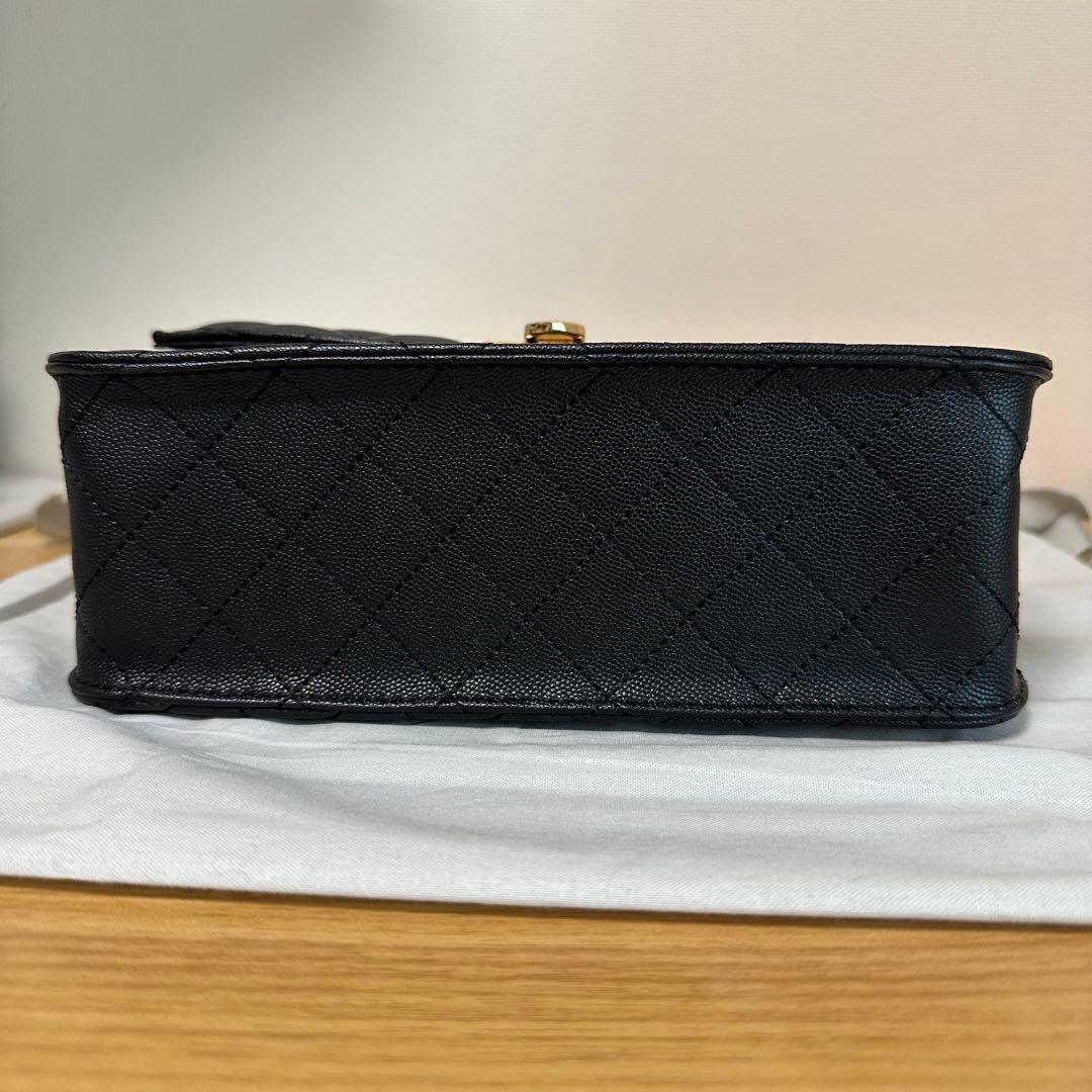 【一度使用】CHARLES & KEITH キルティングチェーンショルダーバッグ