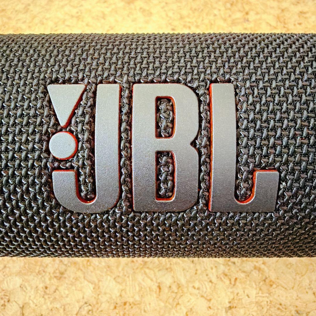 【ほぼ新品】JBL Flip 6 ブラック（使用わずか・元箱あり）