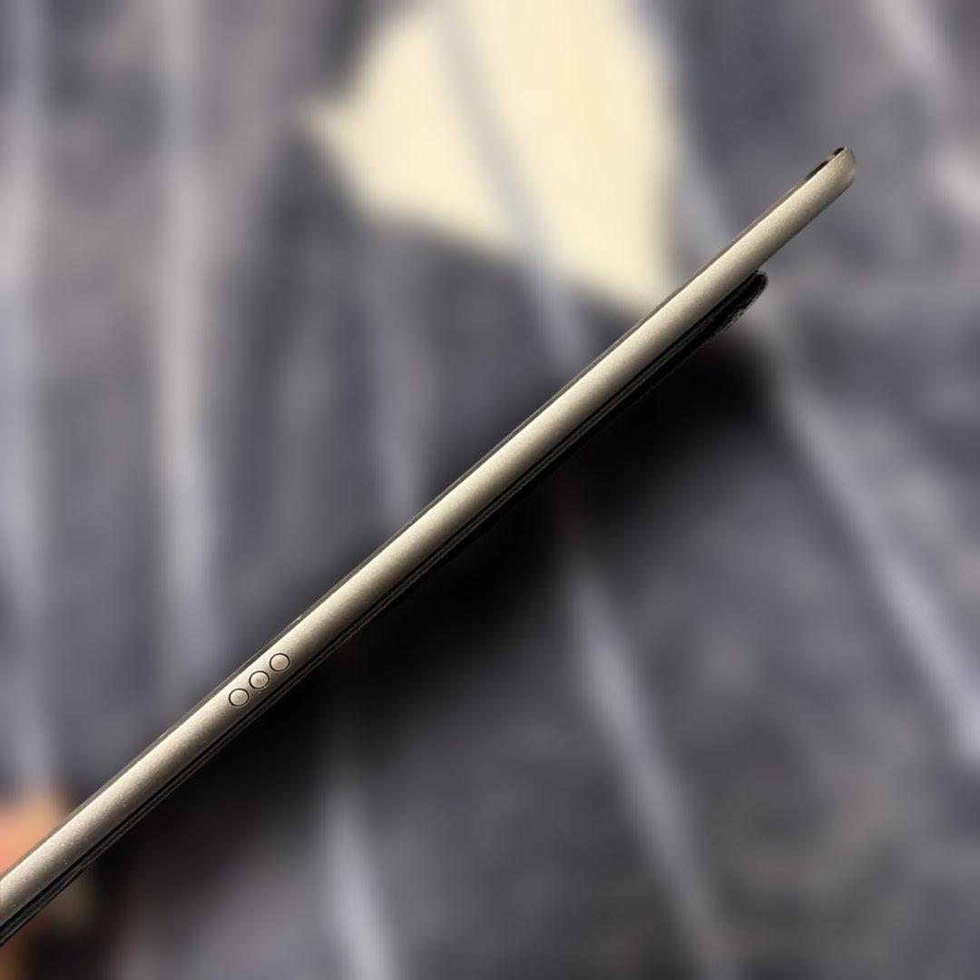 ぺ*た様 Apple iPad Pro 10.5インチ　512GB moftスタ