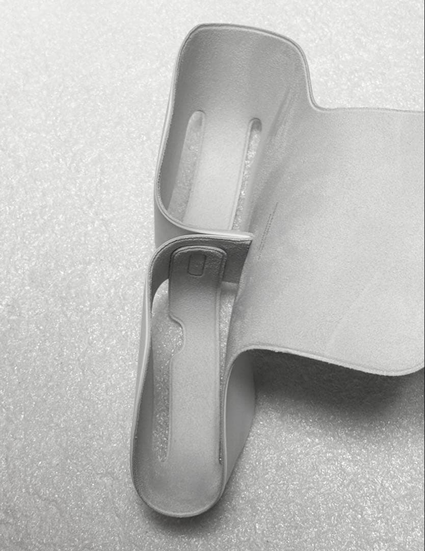 極美品　正常動作確認済み　AirPods Max シルバー MGYJ3J/A