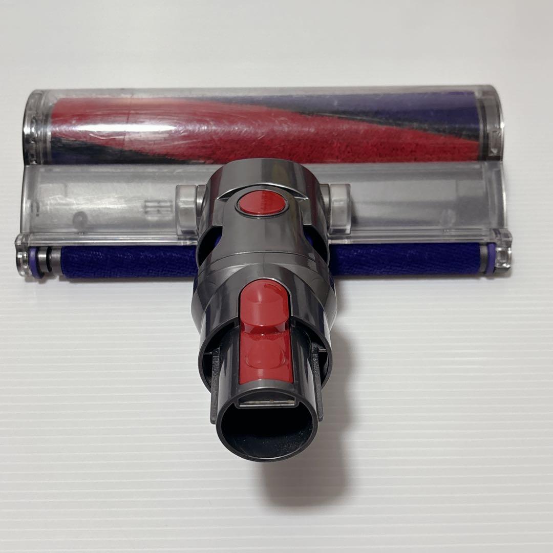 Dyson cyclone v10 fluffy+ コードレス掃除機 SV12