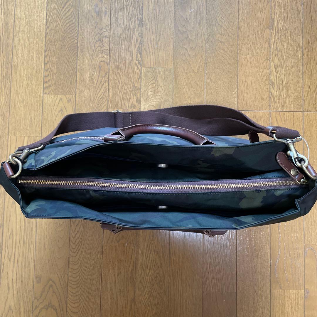 【新品未使用】Folna迷彩柄ショルダーバッグ