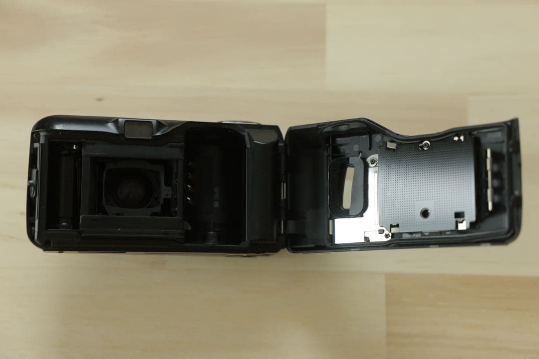 わ*ん様 OLYMPUS μ[mju:]-II コンパクトフィルムカメラ