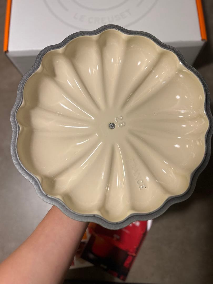 レア　ル・クルーゼ　シグニチャー ビュッフェ・キャセロール・パンプキンオリーブ