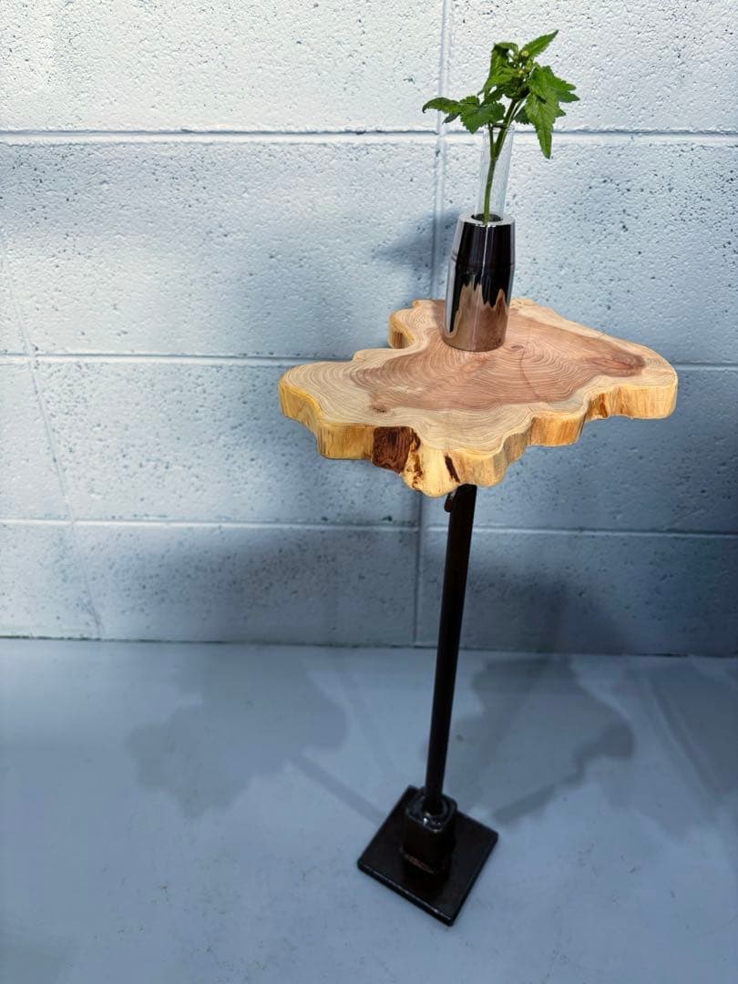 貝塚伊吹サイドテーブル　コーヒーテーブル　ナイトテーブル　観葉植物置き台